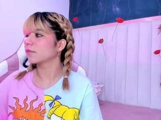 fiorella-18 live cam profile