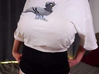 geneviveginanni live cam profile