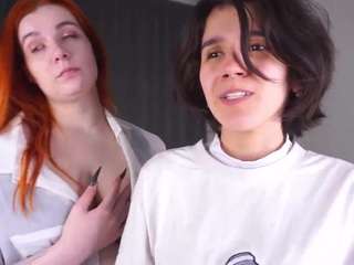 geneviveginanni's CamSoda show and profile