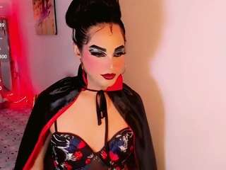 isabella-hot