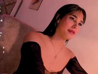 isabella-hot