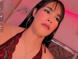 isabella-hot
