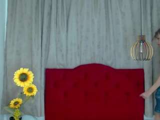 luisa-torres1 Live Webcam on CamSoda