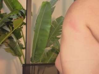 Live webcam model lumiyume on Soda Cams