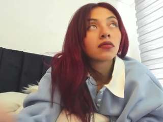 Live cam show with melanie-rouxs