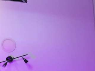 melanie-rouxs live cam preview
