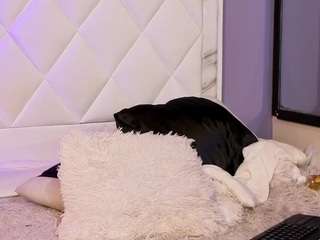 melodyhantz live cam profile