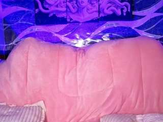 MELODYHANTZ live cam preview