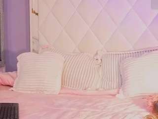 MELODYHANTZ live cam preview