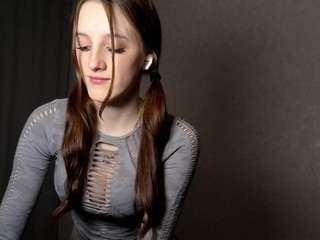 Live webcam model rossiefontecchio on Soda Cams