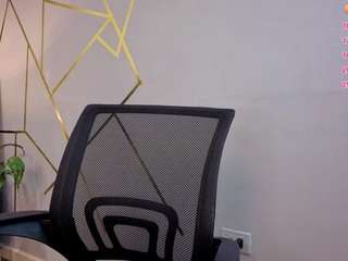 Live webcam model sofiapink on Soda Cams