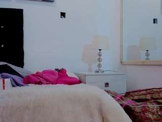 sofiapink live cam profile