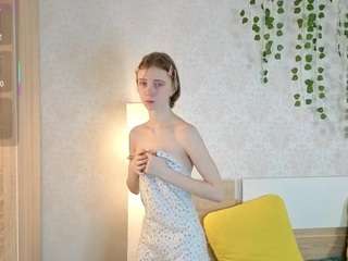 viollaboom Live Webcam on CamSoda