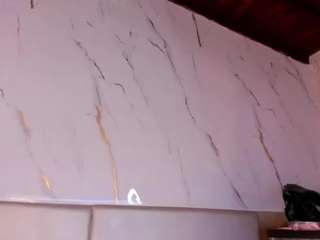 april-grey Live Webcam on CamSoda