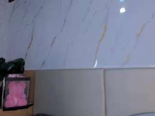 april-grey Live Webcam on CamSoda