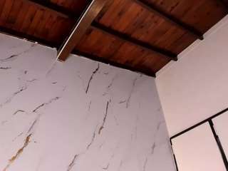 april-grey live webcam show