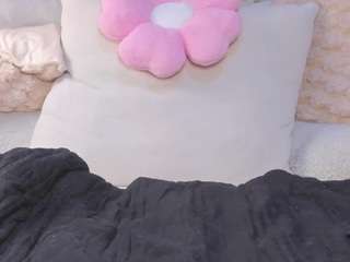 April Grey live cam preview