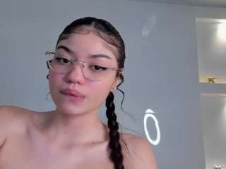 chloe-cortez webcam