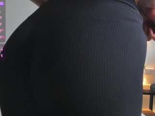 chloe-cortez's CamSoda show and profile