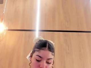 chloe-cortez live webcam show