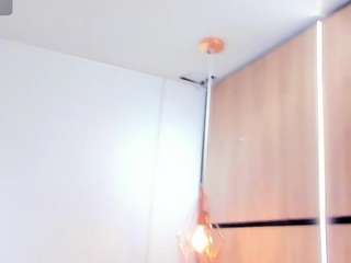 Chloe-Cortez live webcam show