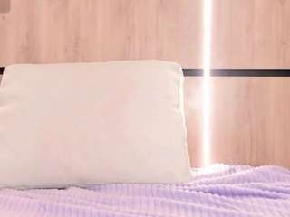 chloe-cortez's live room