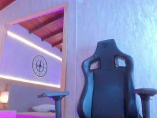 Live webcam model lana-kalyx on Soda Cams