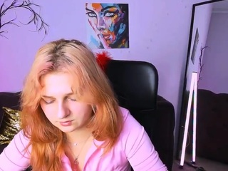  leyla-klark chat room