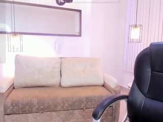 lynara-norien Live Webcam on CamSoda