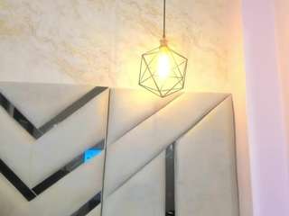 Live webcam model sarasanchezz on Soda Cams