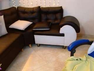 sofia-davis23 Live Webcam on CamSoda