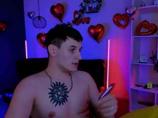 beauty-liam webcam model