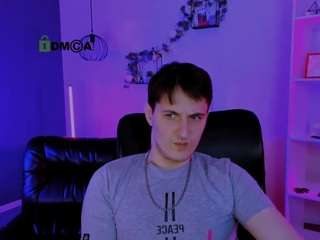 beauty-liam live cam profile