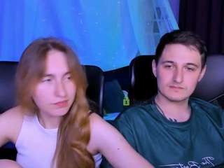 Ce modèle est en direct maintenant. beauty-liam