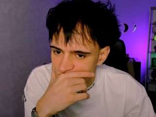  jannet-deep chat room