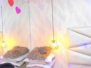 laurettedela-roux webcam model