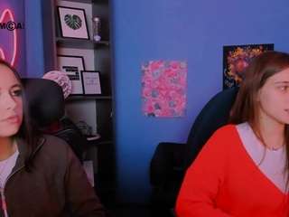 leslie-crystall Live Webcam on CamSoda