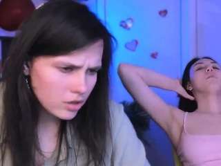 mira-vibe's CamSoda show and profile