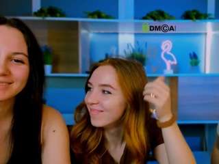 mira-vibe Live Webcam on CamSoda