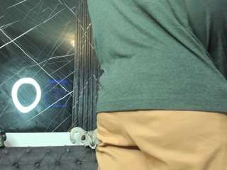 queenmercury07 Live Webcam on CamSoda