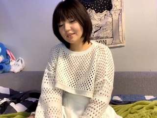 Live webcam model yvonemiquelon on Soda Cams