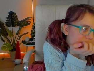 ariell-mini Live Webcam on CamSoda