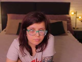 ariell-mini Live Webcam on CamSoda