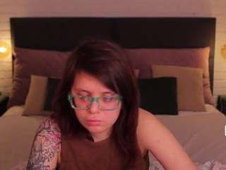 ariell-mini live cam profile