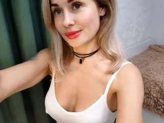 bellabelly69's CamSoda show and profile