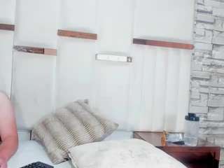 candyandsteven's CamSoda show and profile