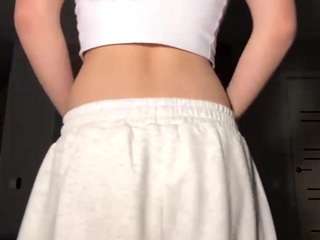 Live webcam model karmaalmand on Soda Cams