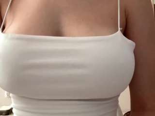 karmaalmand live webcam show