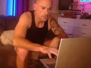 showingoff402 webcam model