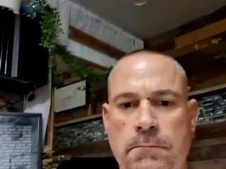 showingoff402 webcam model